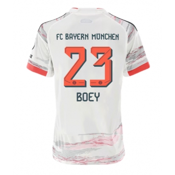Billige Fotballdrakt Bayern Munich Sacha Boey #23 Replika Bortedrakt Dame 2025-26 Kortermet